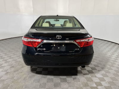 2016 Toyota Camry XLE