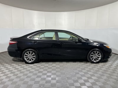 2016 Toyota Camry XLE