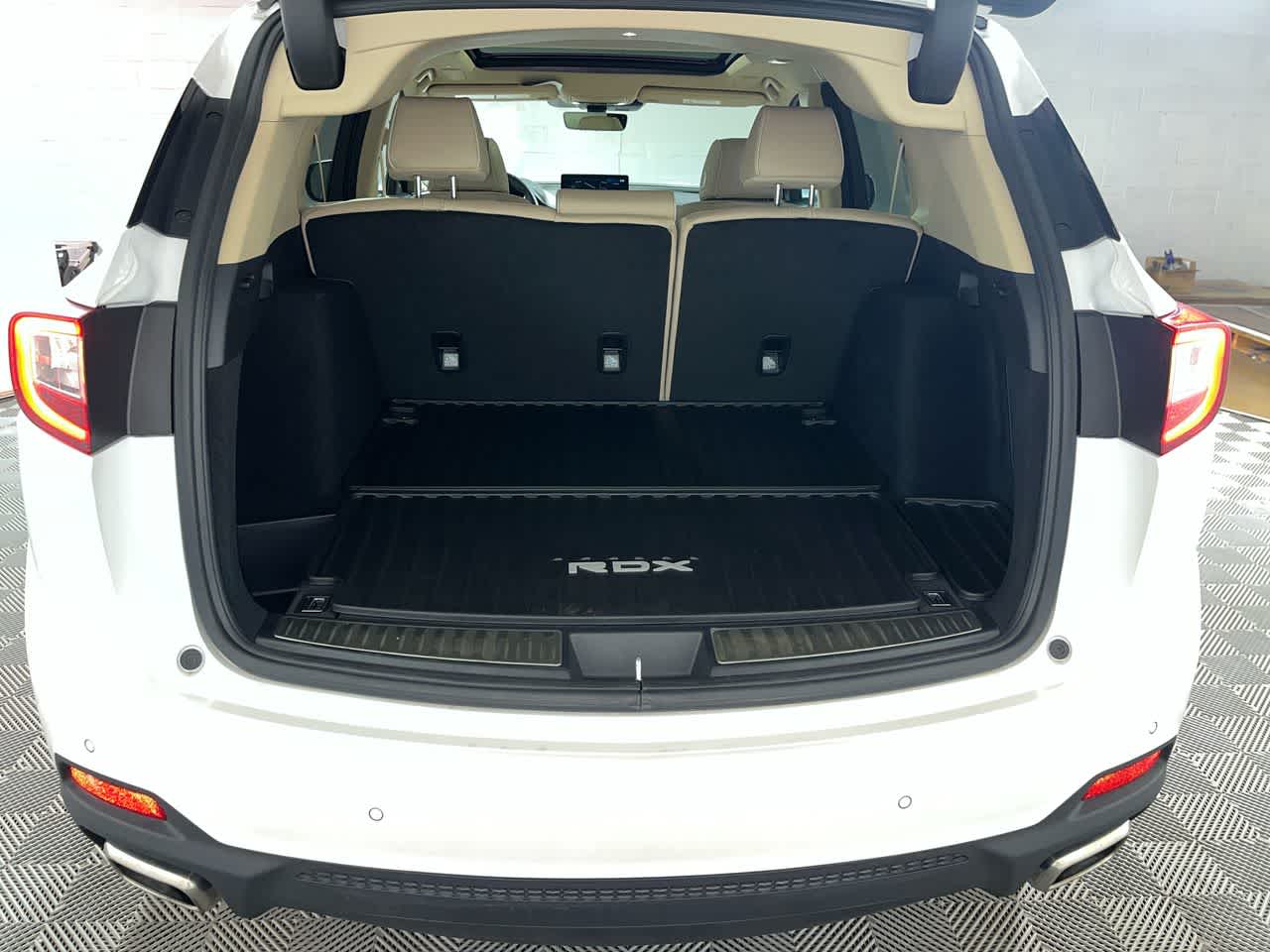 2024 Acura RDX w/Advance Package