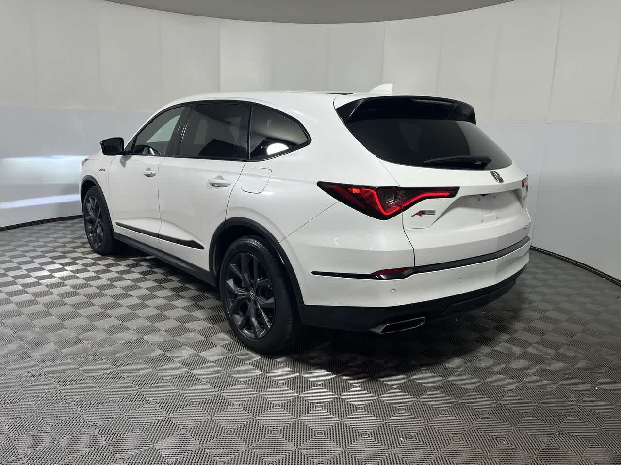 2023 Acura MDX w/A-Spec Package