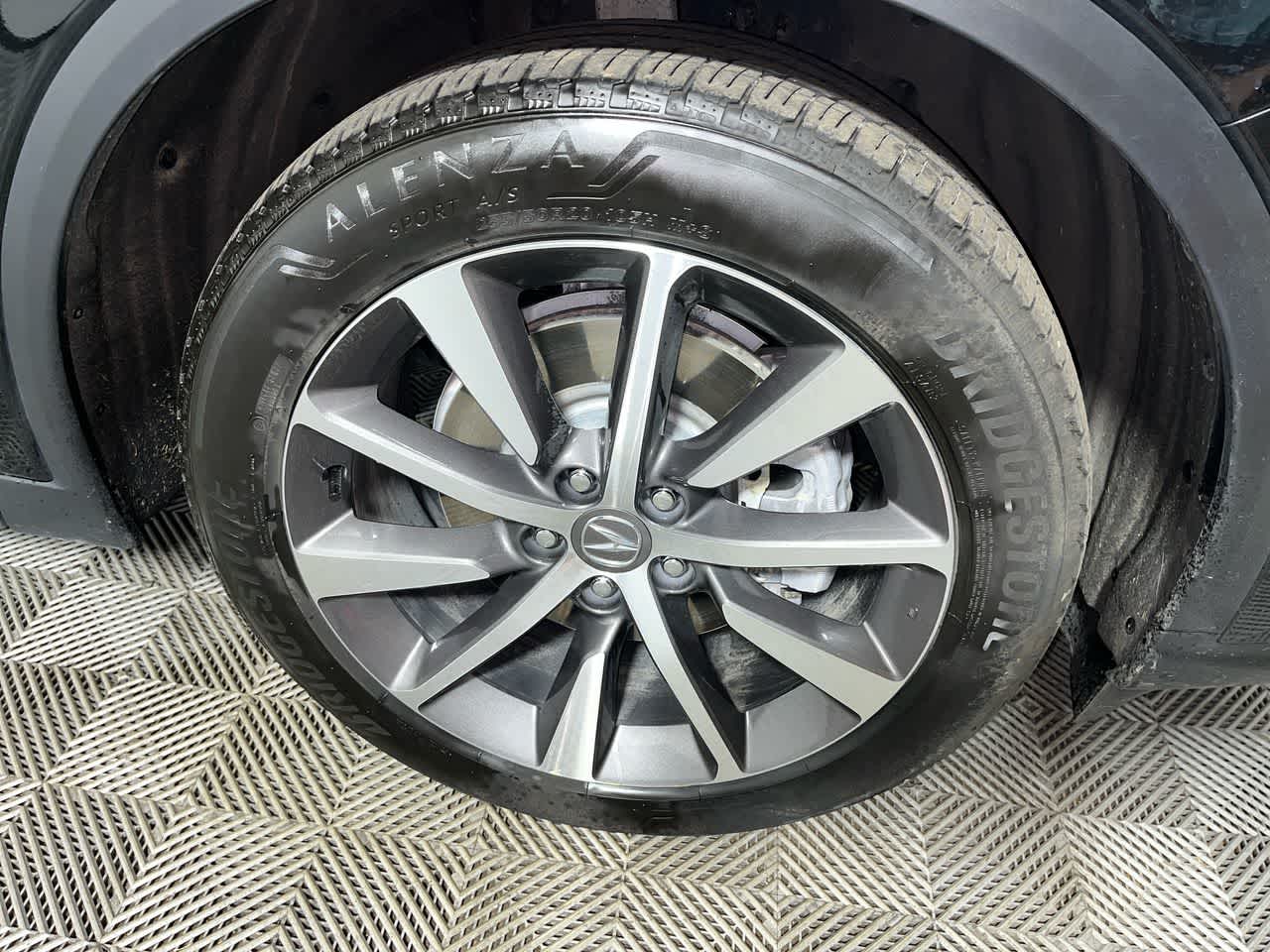 2025 Acura MDX w/Technology Package