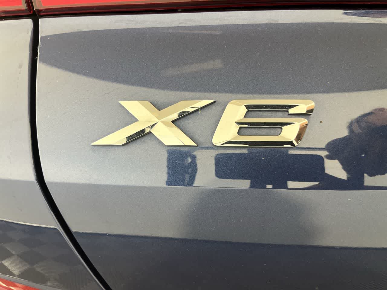 2023 BMW X6 xDrive40i xDrive40i