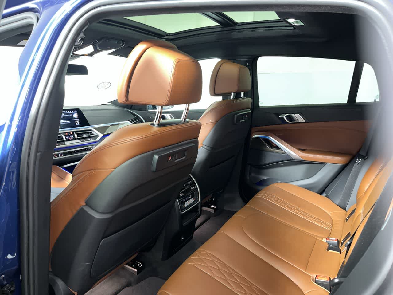 2023 BMW X6 xDrive40i xDrive40i