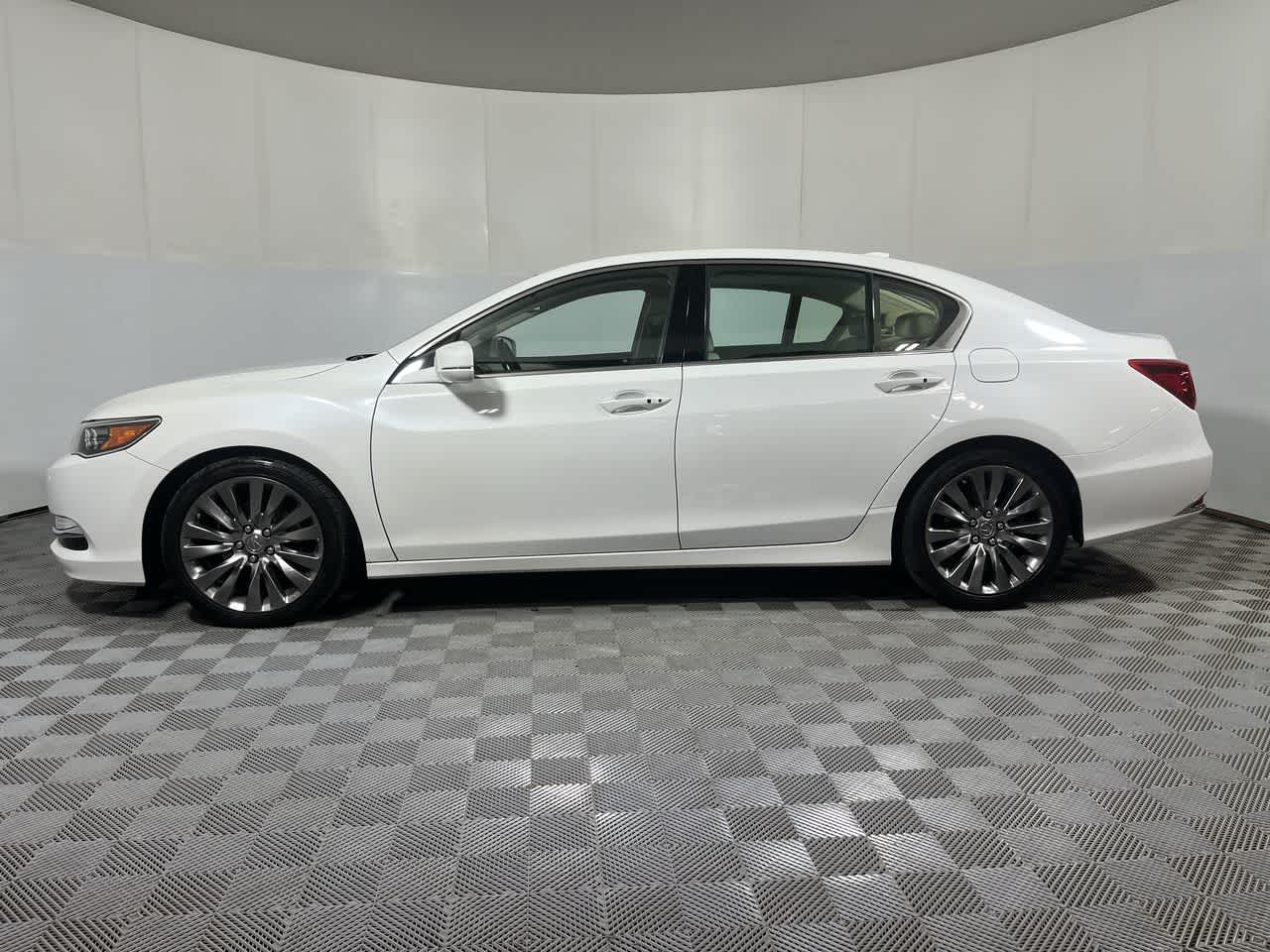 2017 Acura RLX w/Advance Pkg