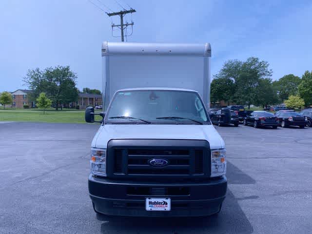 2025 Ford Econoline Cutaway E-450 DRW