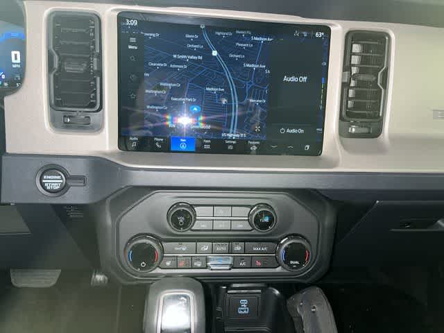 2025 Ford Bronco Outer Banks®