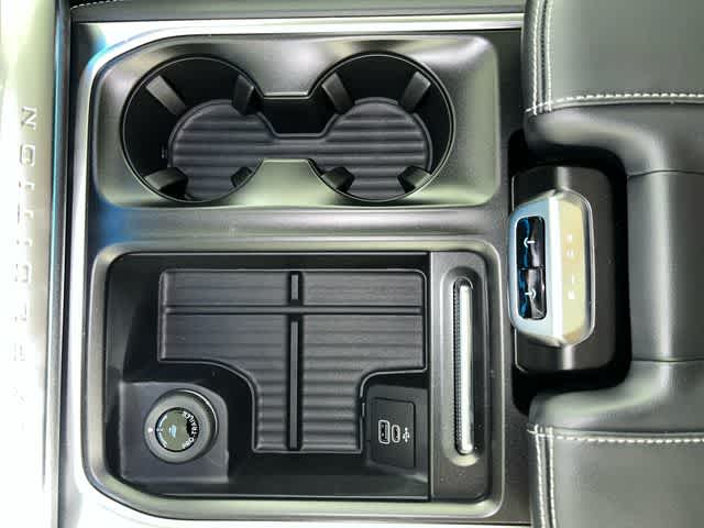 2026 Ford Expedition Platinum®