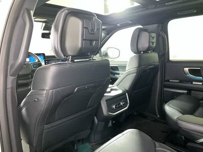 2026 Ford Expedition Platinum®