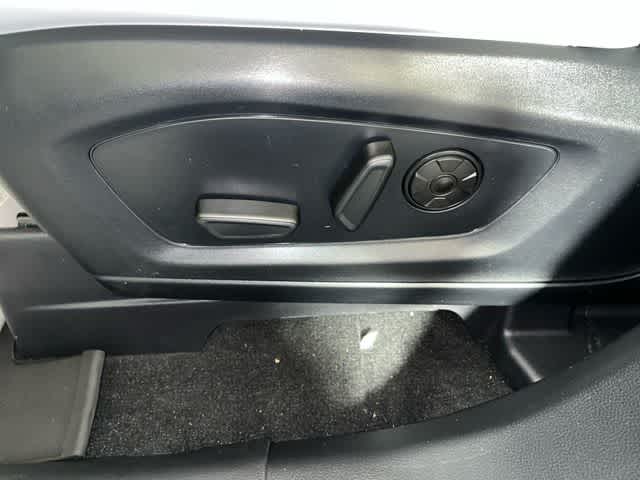 2027 Ford Explorer Platinum™