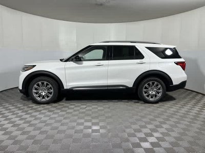 2027 Ford Explorer Platinum™