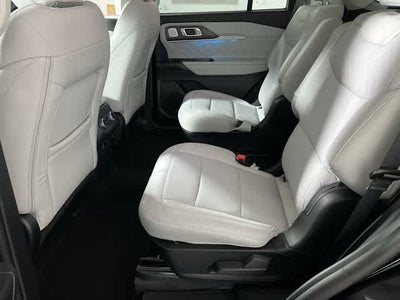 2026 Ford Explorer Platinum™