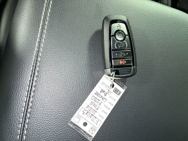 2026 Ford Super Duty F-250® Lariat®