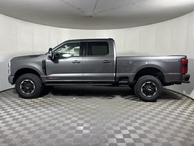 2025 Ford Super Duty F-250 SRW LARIAT