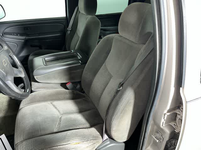 2004 Chevrolet Silverado 2500HD LS