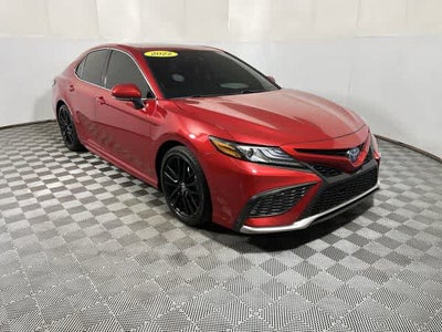 2022 Toyota Camry Hybrid XSE
