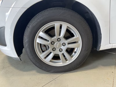 2012 Chevrolet Sonic LS