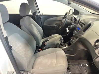 2012 Chevrolet Sonic LS
