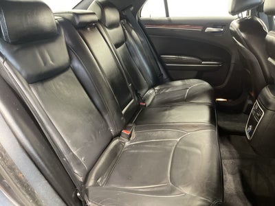2014 Chrysler 300 4dr Sdn AWD