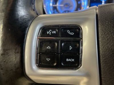 2014 Chrysler 300 4dr Sdn AWD