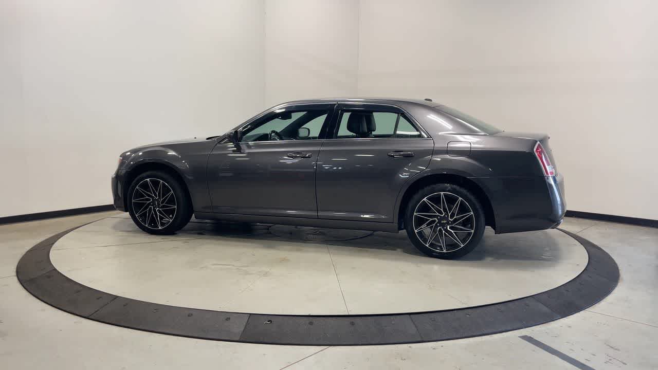2014 Chrysler 300 4dr Sdn AWD