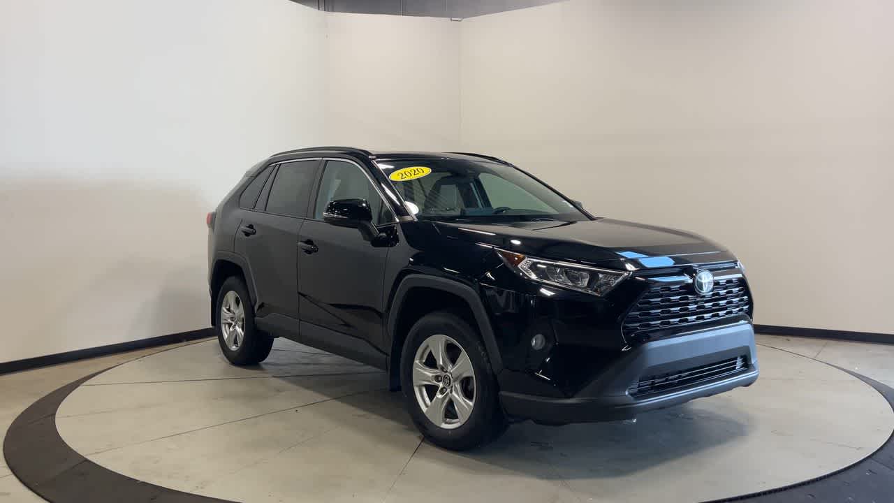 2020 Toyota RAV4 XLE