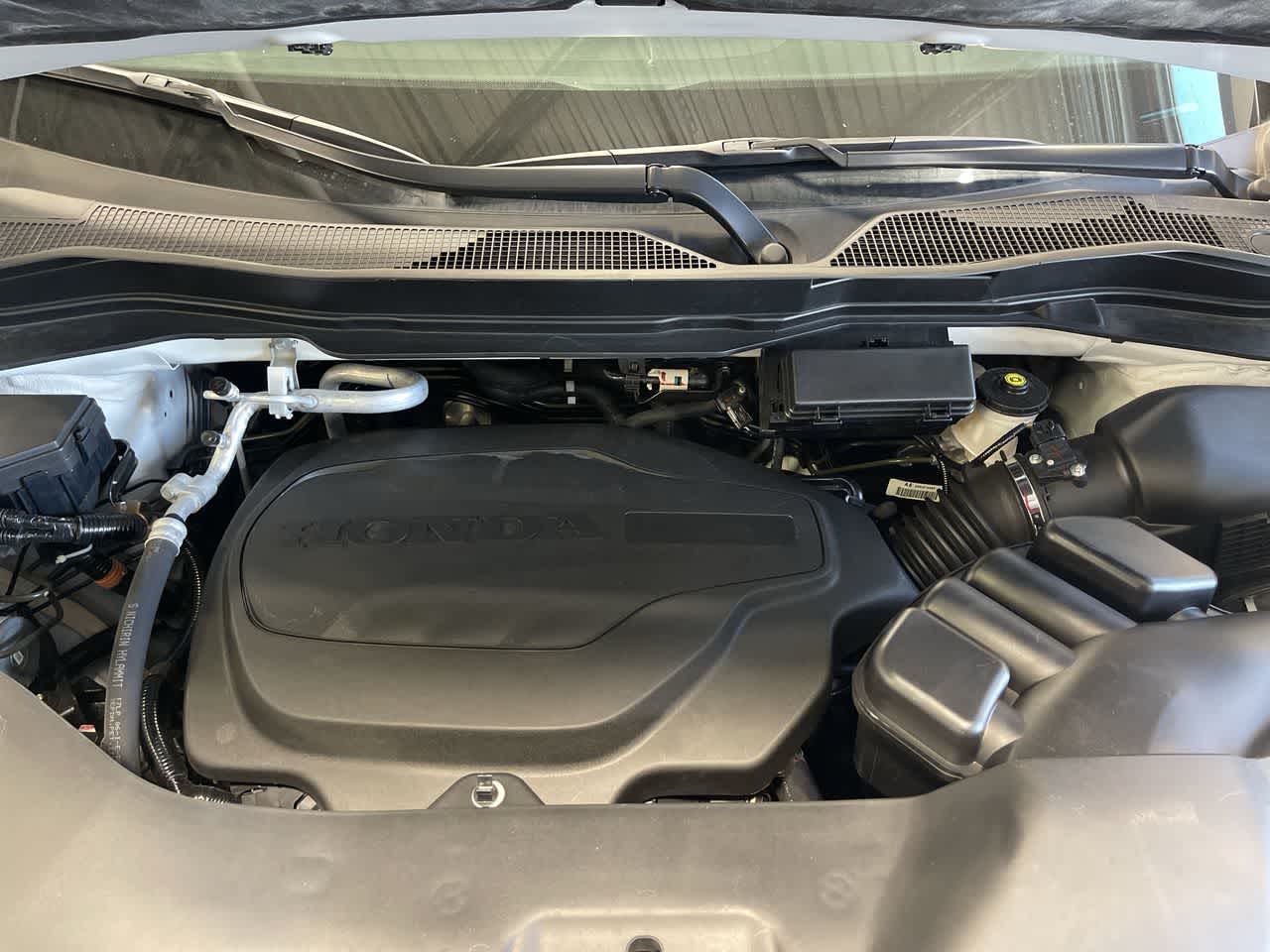 2022 Honda Pilot Touring 7-Passenger