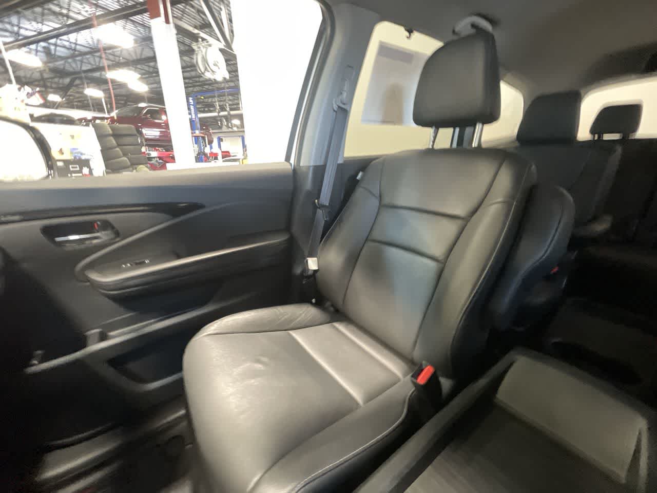 2022 Honda Pilot Touring 7-Passenger