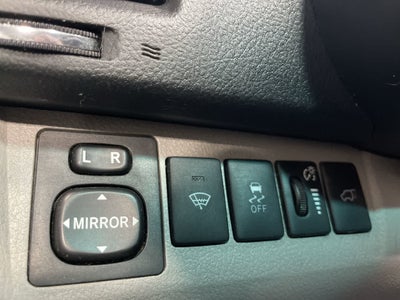 2012 Toyota Highlander SE
