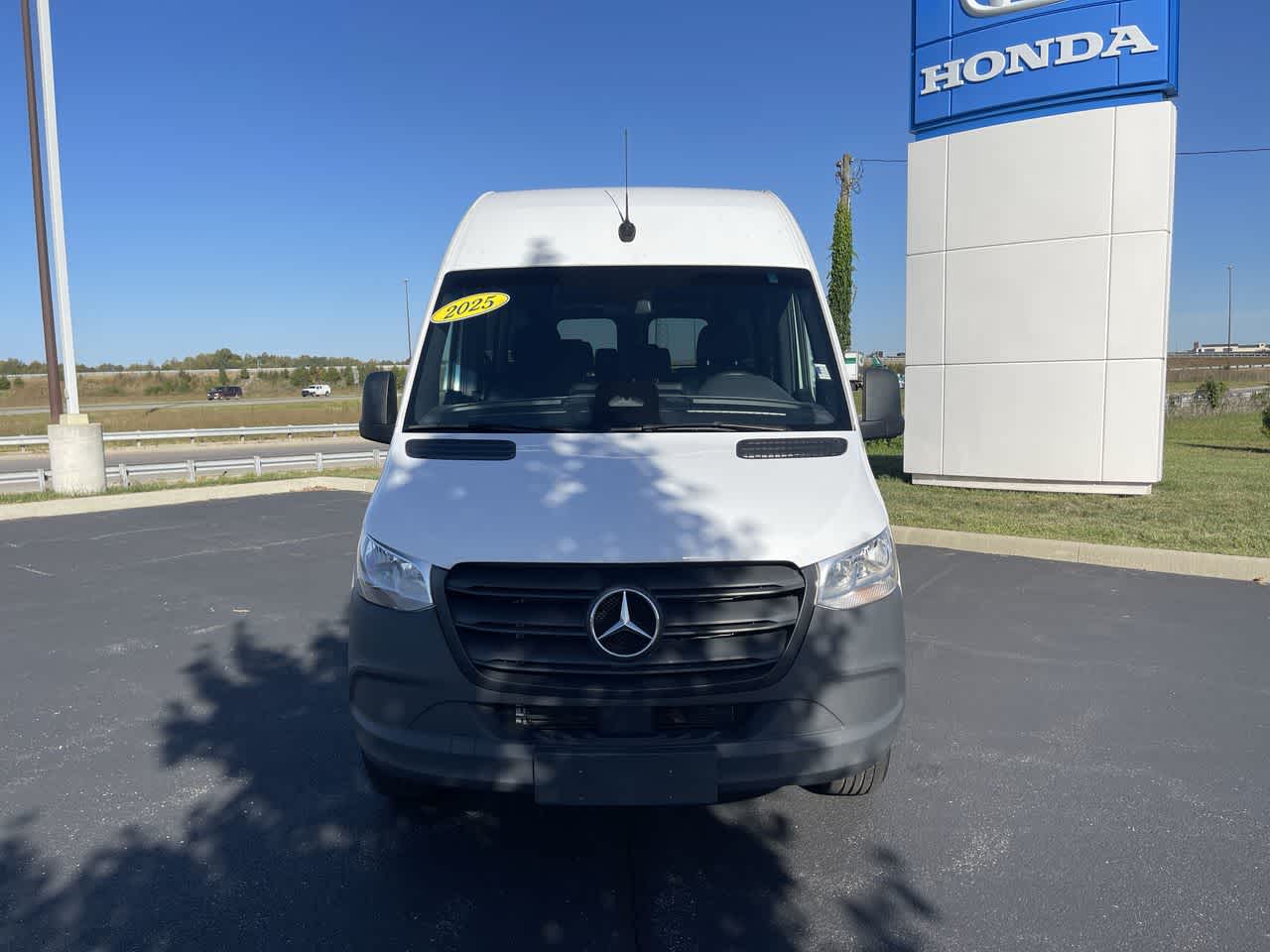 2025 Mercedes-Benz Sprinter Passenger Van 2500 Standard Roof I4 Diesel 144" RWD