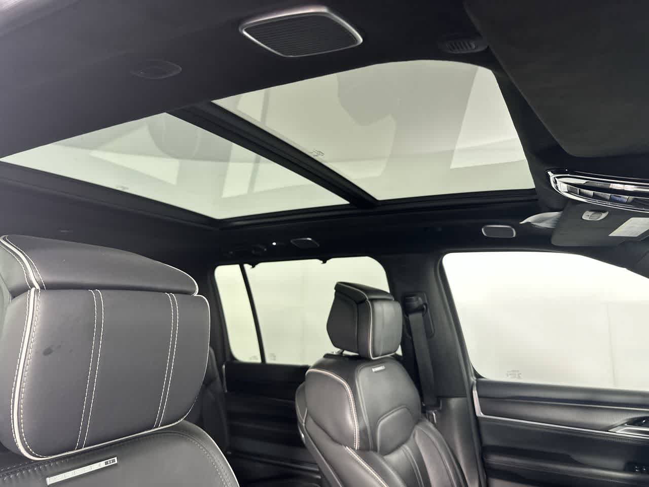 2024 Jeep Grand Wagoneer L Obsidian