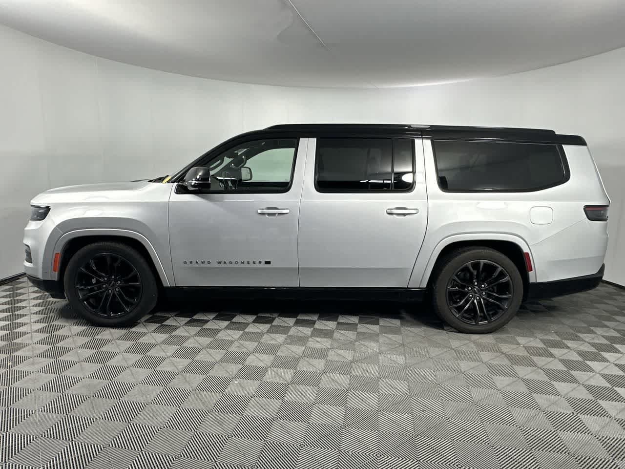 2024 Jeep Grand Wagoneer L Obsidian
