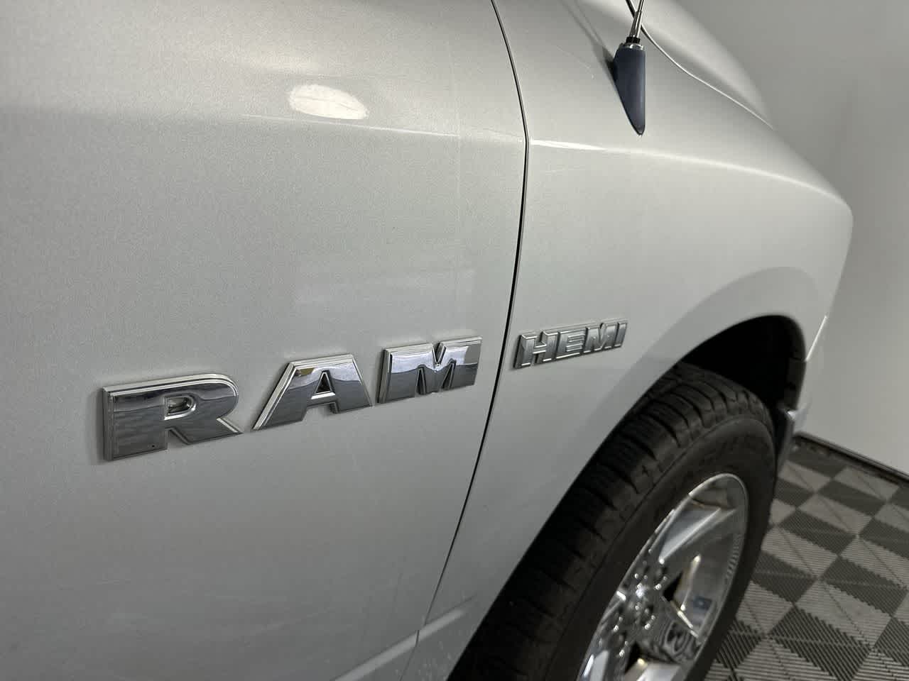 2009 Dodge Ram 1500 SLT