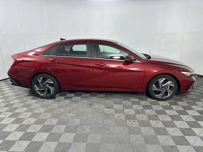 2024 Hyundai Elantra Limited