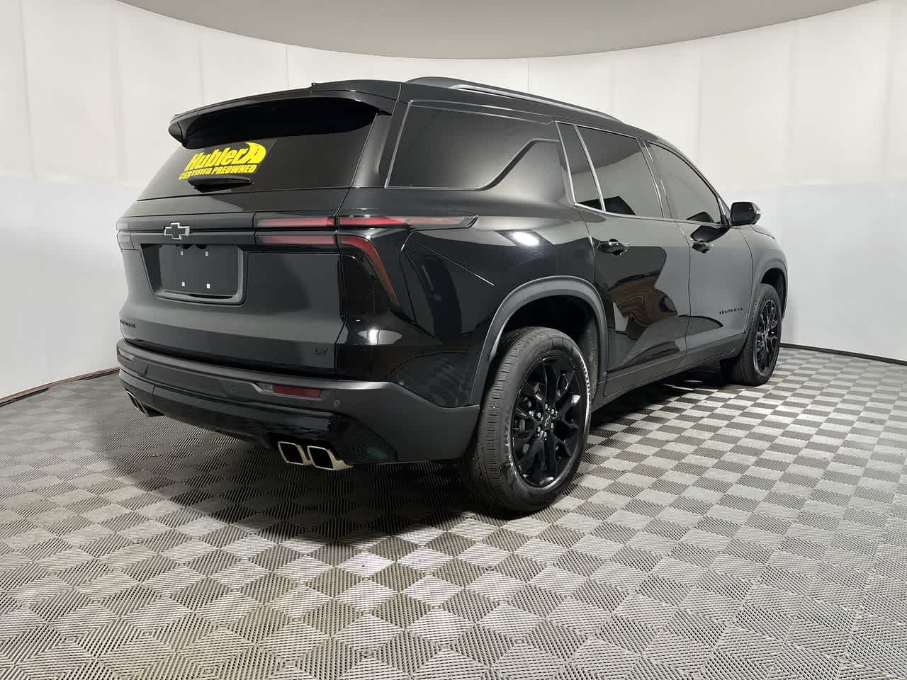 2024 Chevrolet Traverse LT