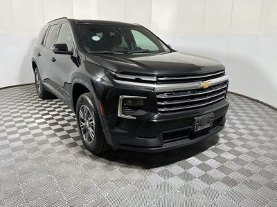 2024 Chevrolet Traverse LT