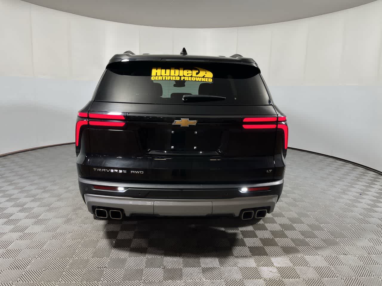 2024 Chevrolet Traverse LT