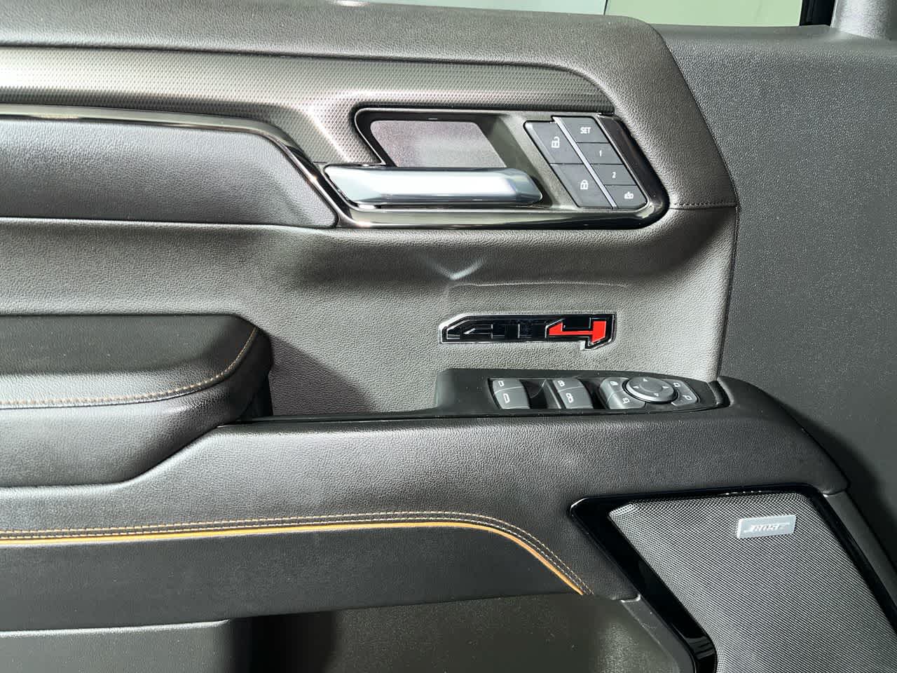 2023 GMC Sierra 1500 AT4