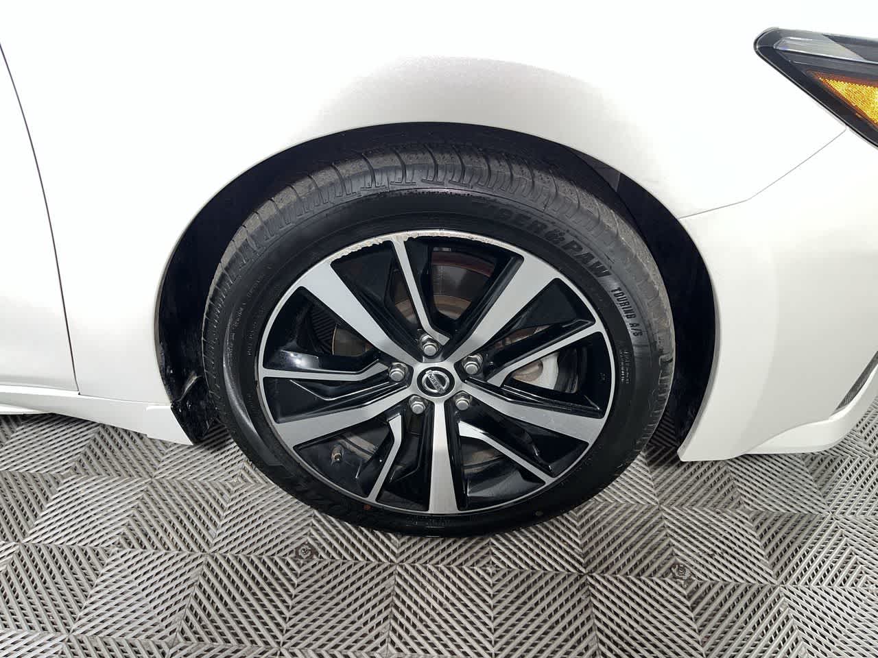 2022 Nissan Maxima SV