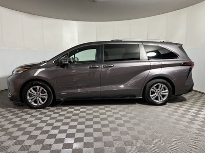 2021 Toyota Sienna Limited