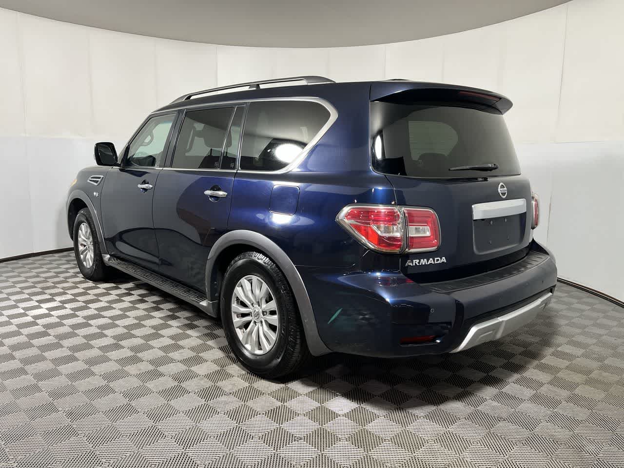 2017 Nissan Armada SV