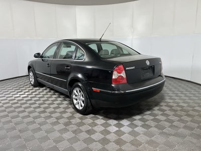2004 Volkswagen Passat Sedan GLS