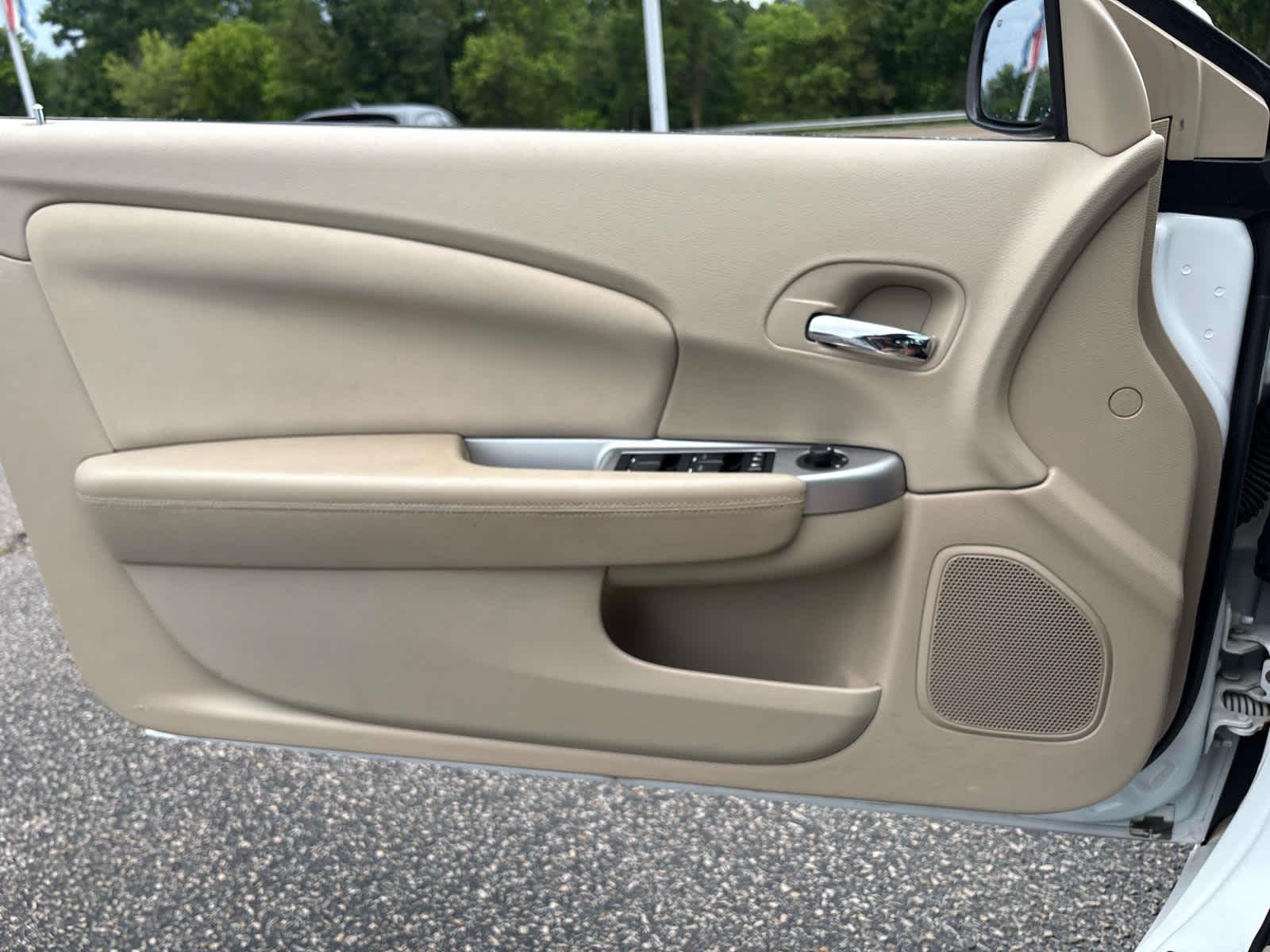 2012 Chrysler 200 Touring