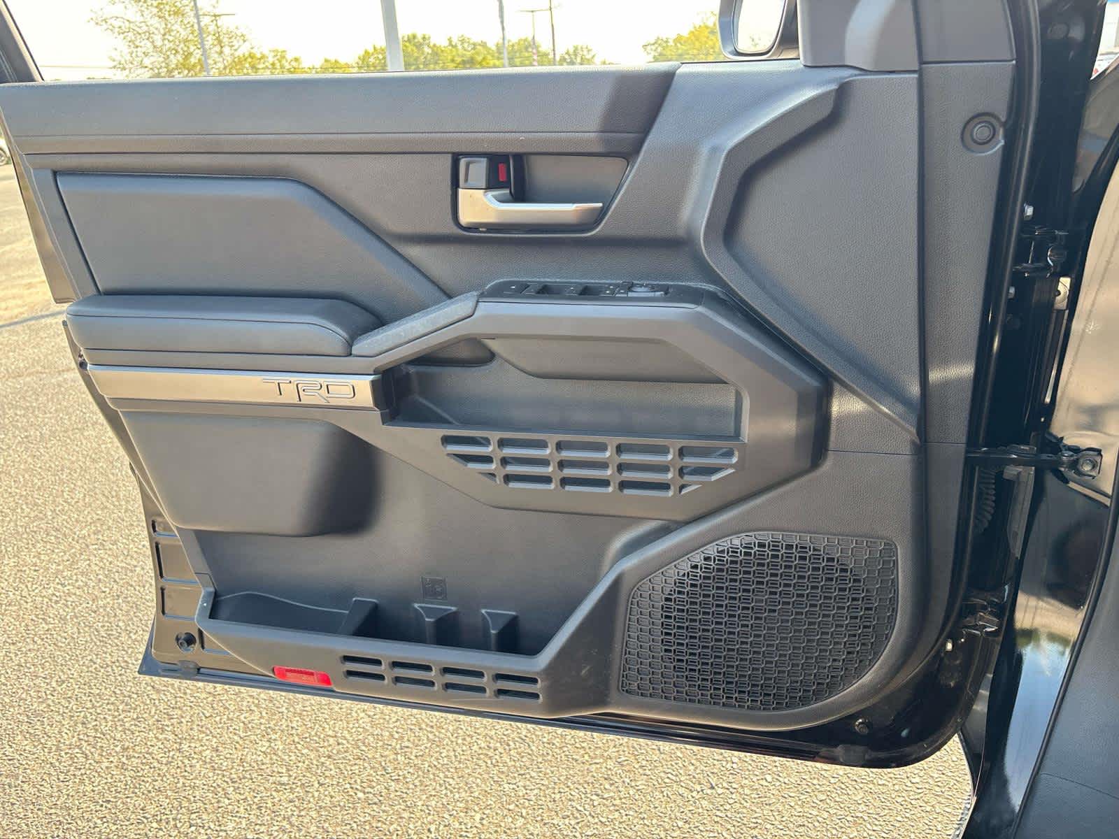 2025 Toyota Tacoma 4WD SR