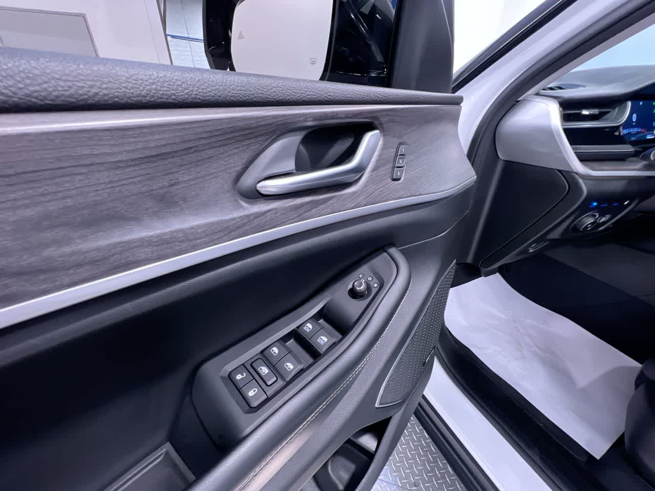 2023 Jeep Grand Cherokee 4xe 30th Anniv