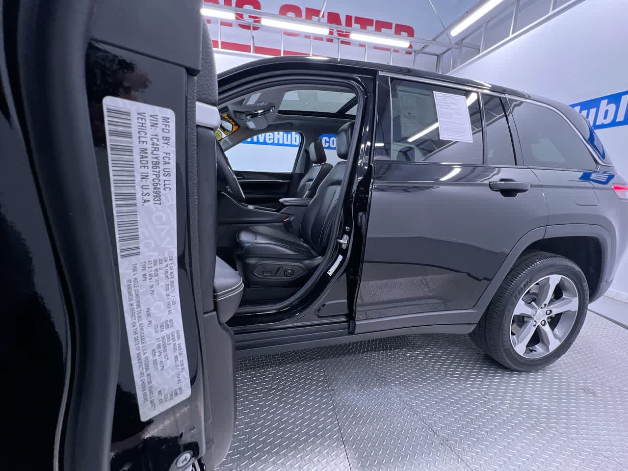 2023 Jeep Grand Cherokee 4xe 30th Anniv