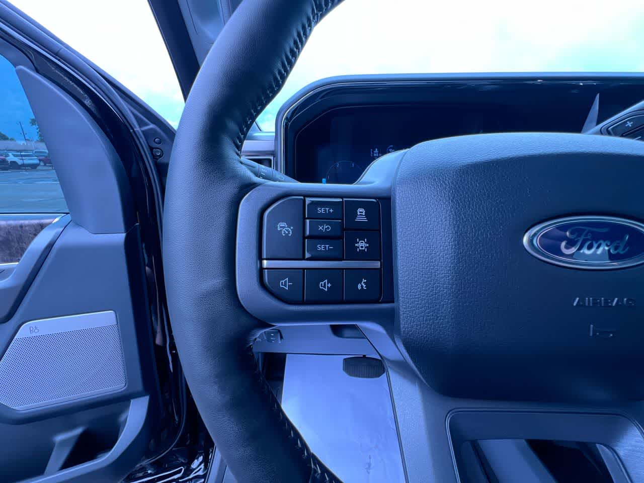 2024 Ford Super Duty F-350 SRW XL