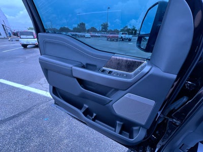 2024 Ford Super Duty F-350 SRW XL