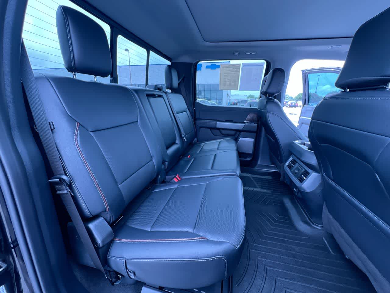 2024 Ford Super Duty F-350 SRW XL