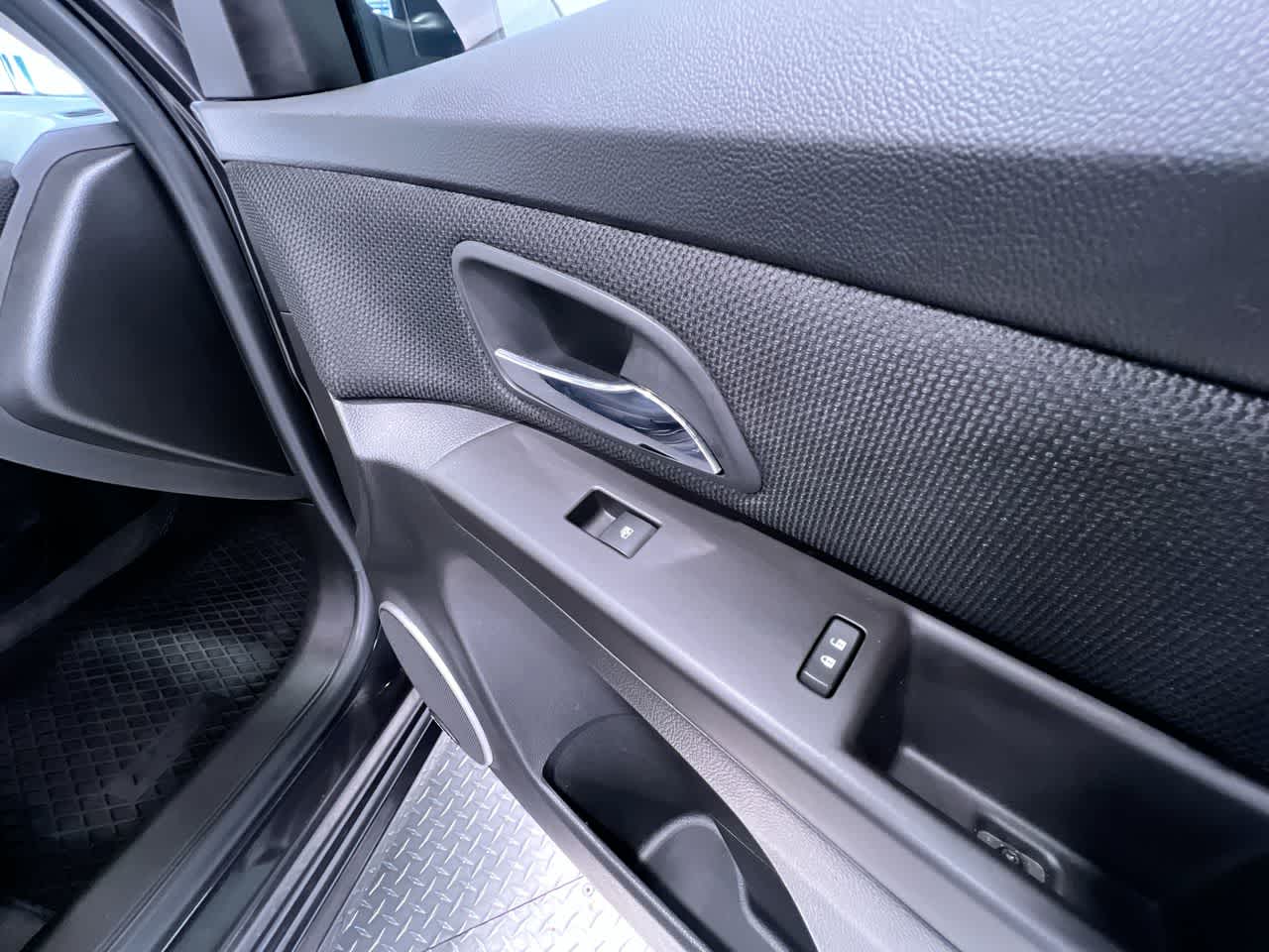 2016 Chevrolet Cruze Limited LT