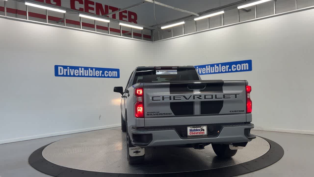 2023 Chevrolet Silverado 1500 Custom